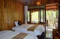 Others Halong Bay Deluxe Cruise Bungalow on Island