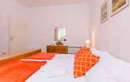 Others 3 Rooms Batina