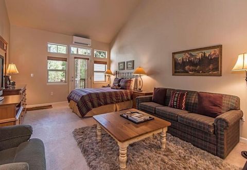 Others Widgi Elk Wonder