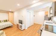 Others 4 Bright Studio On Capitol Hill-amazing Rooftop Studio Bedroom Condo by Redawning