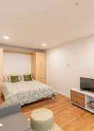 Imej utama Bright Studio On Capitol Hill-amazing Rooftop Studio Bedroom Condo by Redawning