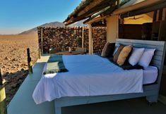 Others 2 The Elegant Desert Camp
