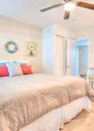 Imej utama Tropic Terrace #18 - Beachfront Rental Studio Bedroom Condo by Redawning