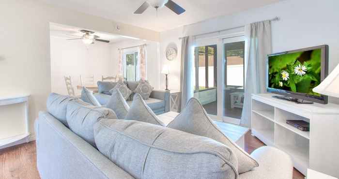 Others Sunshine State Of Mind 3 Bedroom Home by Redawning