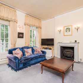 Primary image 1 Royal Richmond Family Home by Kew Gardens, International Molybdenum Association (IMOA) Hotels