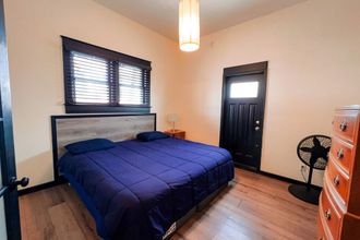 อื่นๆ 4 The Pub with Private Yard & Parking, Near the Falls & Casino by Niagara Hospitality