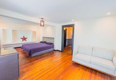 อื่นๆ 6 The Pub with Private Yard & Parking, Near the Falls & Casino by Niagara Hospitality