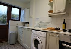 Others 5 Palmers Apartment A