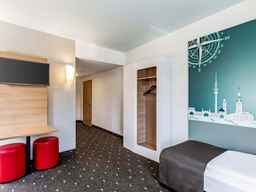 B&B Hotel Hamburg-Nord, USD 200.17