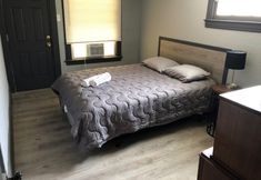 อื่นๆ 4 The 540 With Private Yard & Parking, Near Falls & Casino by Niagara Hospitality