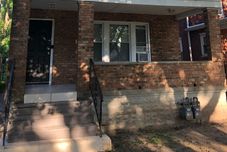 อื่นๆ The 540 With Private Yard & Parking, Near Falls & Casino by Niagara Hospitality