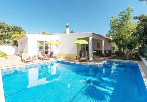 Others Immaculate 3-bed Villa in Guia Private Pool