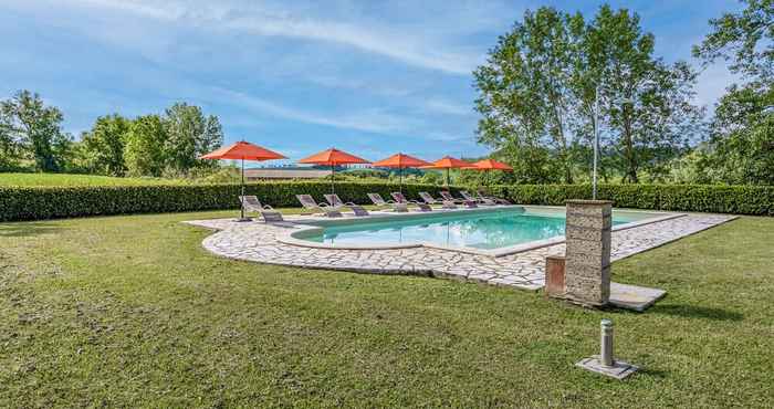 Lainnya Villa Giunone With Pool Close to Volterra