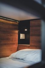 อื่นๆ 4 Spotty Hotels