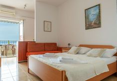 Others 6 Sea View Apartment Studio for 2-3 People - Close to Commodities