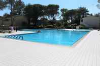 Khác Holiday Complex With Pool, Near Beach in Bibione - Private Beach Place Included