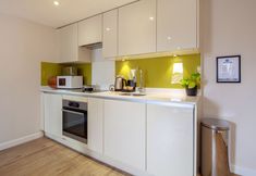 Lain-lain 7 Charlotte Rise