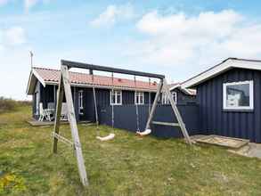 Lain-lain 4 6 Person Holiday Home in Lokken