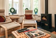 Others 5 Seaside Retreat-by Traum