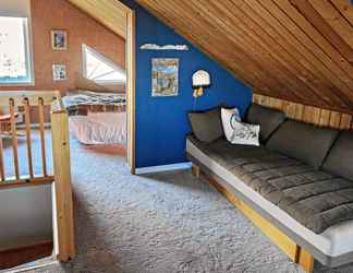 Others 2 6 Person Holiday Home in Gullholmen