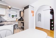 Others 7 Apartment Ruczaj Krakow by Renters