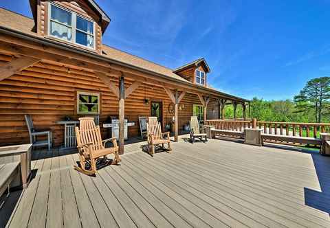 Others Weaverville Cabin on 50 Private Acres w/ 6 Cabins