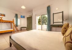 其他 2 Akti Galinis