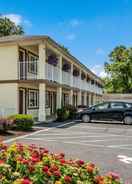 Imej utama Rodeway Inn Poughkeepsie