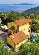 Primary image Pool & Whirlpool Villa Angeli