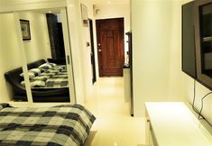 Khác 7 11th Floor Studio at View Talay 1