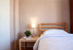 Others 2 Aheste_simple Sea View Flat in Lovely Old Town