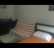 อื่นๆ 7 Room in Studio - T8 Guest House Don Mueang Challenger Triple Room