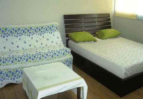 Others Room in Studio - T8 Guest House Don Mueang Challenger Triple Room