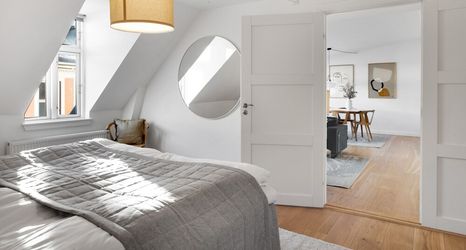 Khác 2 Sanders Leaves - Precious 2-bdr Apt With City View