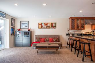 其他 4 Northern Daylights 1 Bedroom Home by RedAwning