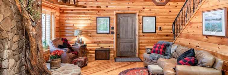 Others Iron Mountain Lodge 3 Bedroom Cabin by Redawning