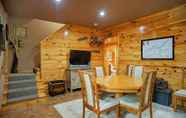 Lainnya 2 Iron Mountain Lodge 3 Bedroom Cabin by Redawning