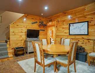 Others 2 Iron Mountain Lodge 3 Bedroom Cabin by Redawning