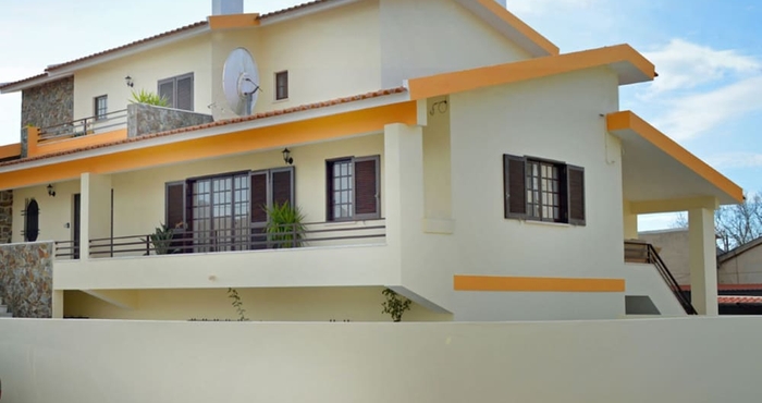 Others Quality 8-bed Villa in Sao Martinho do Porto