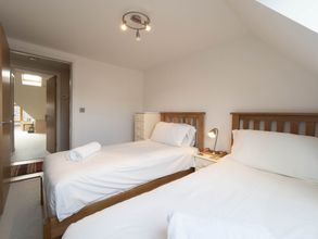 Khác 4 Adelaide Place