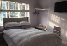 Others 2 Beautiful 3-bed House in Ramsgate