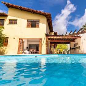 Primary image1IP01 Casa 5 Suítes a 100m da Praia,弗拉门戈海滩飯店