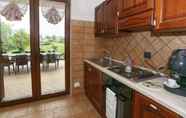 Lainnya 7 Peaceful Villa in Montefiascone with Hot Tub