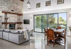 Others 7 Luxury Villa With Breakfast Included, Near Sea and City, Ping Pong, Childrens Area and BBQ