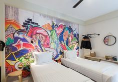 Others 5 Luxury Villa With Private Heated Pool, Childrens Fenced Area, Near the Beach & the Town