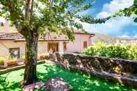 Khác Enchanting Farmhouse in Bagni di Lucca With Private Garden