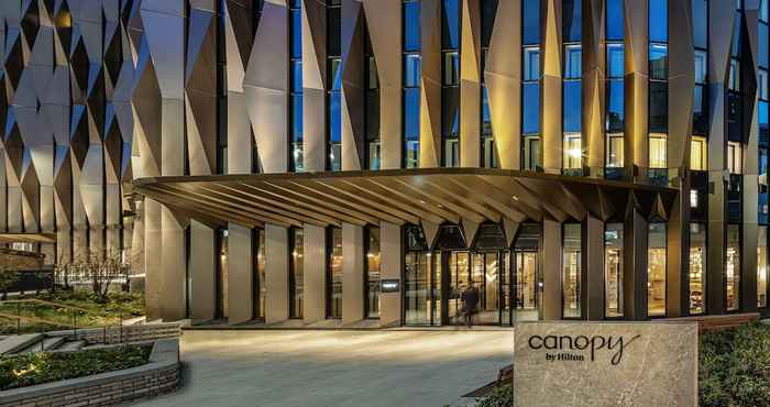 Lainnya Canopy by Hilton London City