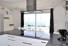 其他 3 Excellent Seafront Villa in Cala Pi