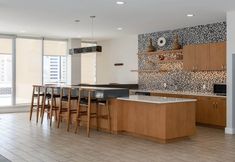 Others 5 Downtown Dallas CozySuites w/ roof pool, gym #6