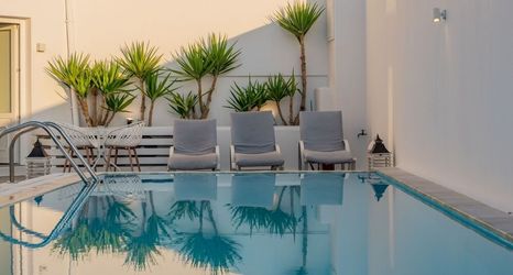 其他 2 Fira-cave-sleeps 13-parking-pool-pet Friendly